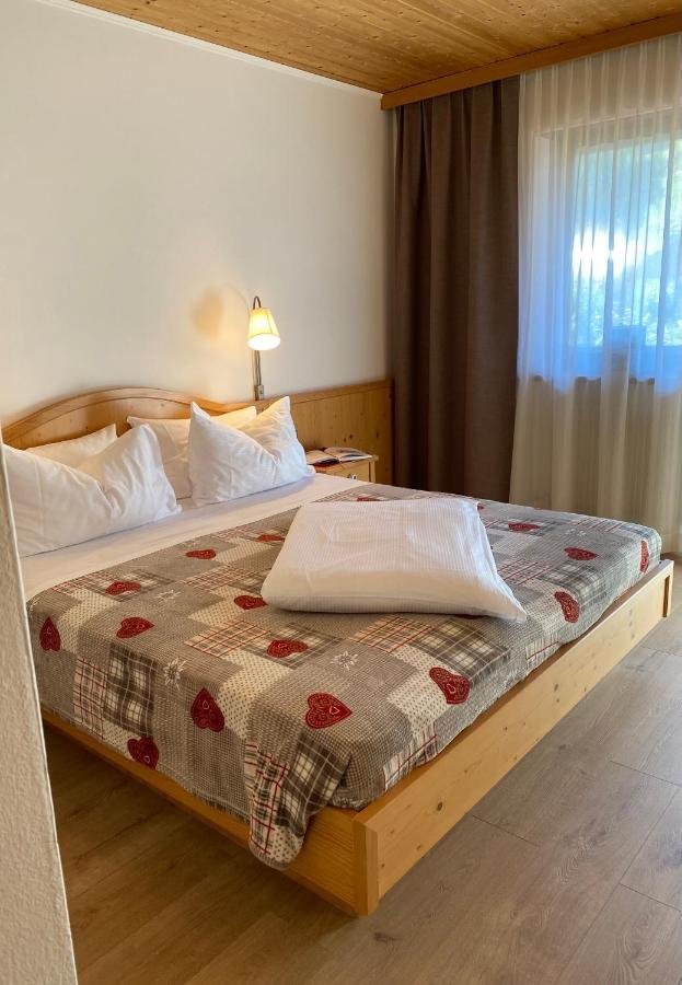 Hotel Garni LIVING Innichen Exterior foto